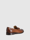 Loafers com Ponta Redonda em Camel